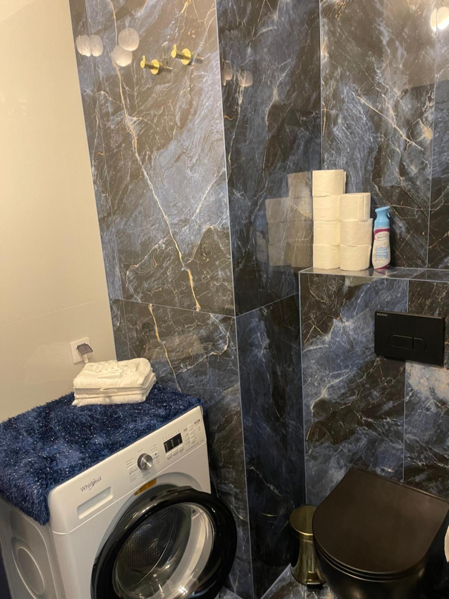 Baltic Apartment กดัญสก์ ภายนอก รูปภาพ